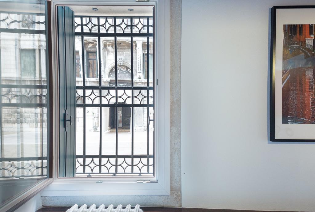 Ve.n.i.ce Cera Casa Santo Stefano Apartment Venedig